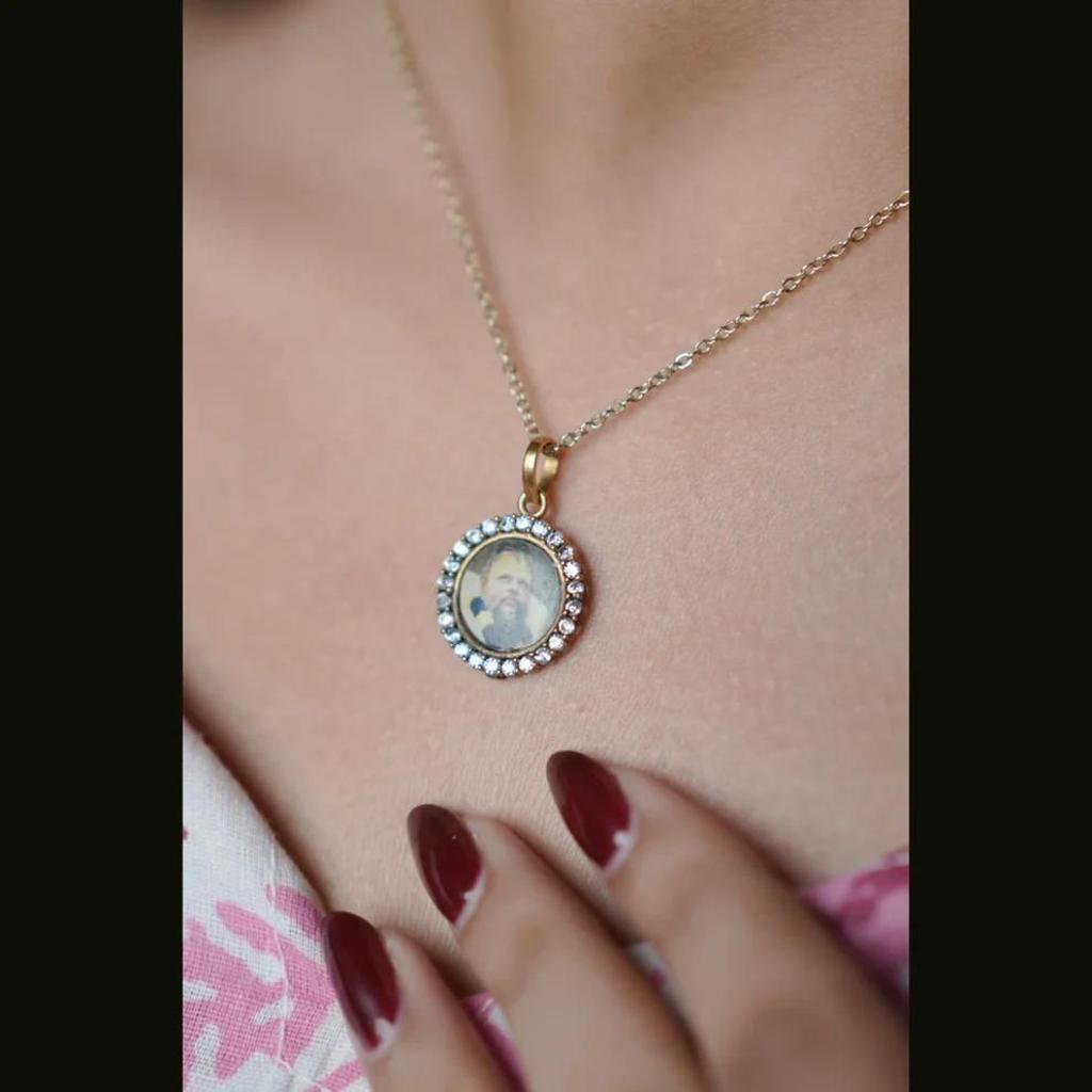Premanand Maharaj Ji Pendant With chain